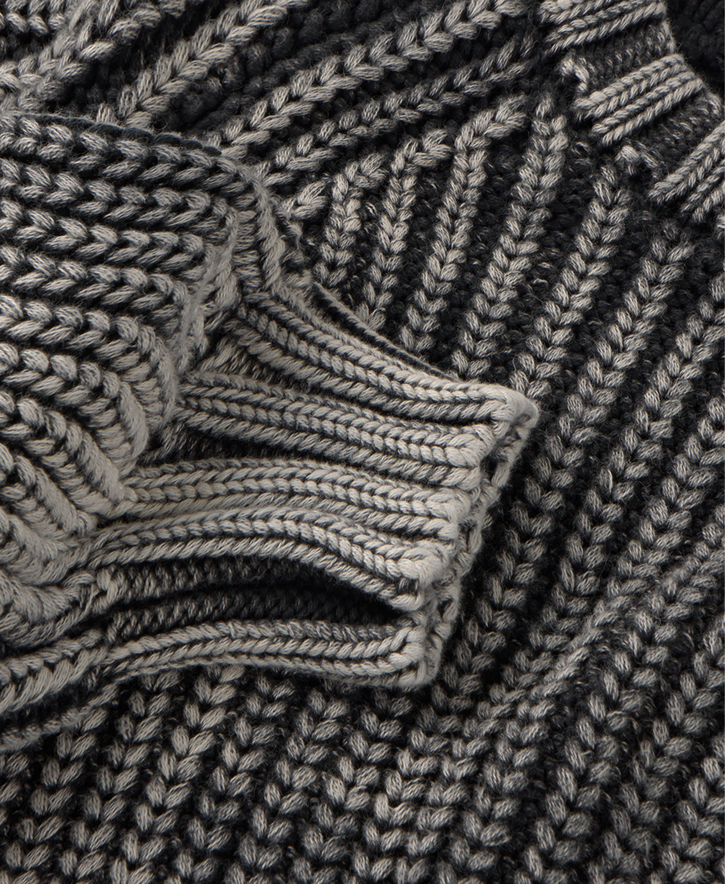 3 Gauge 'Brut' Knit