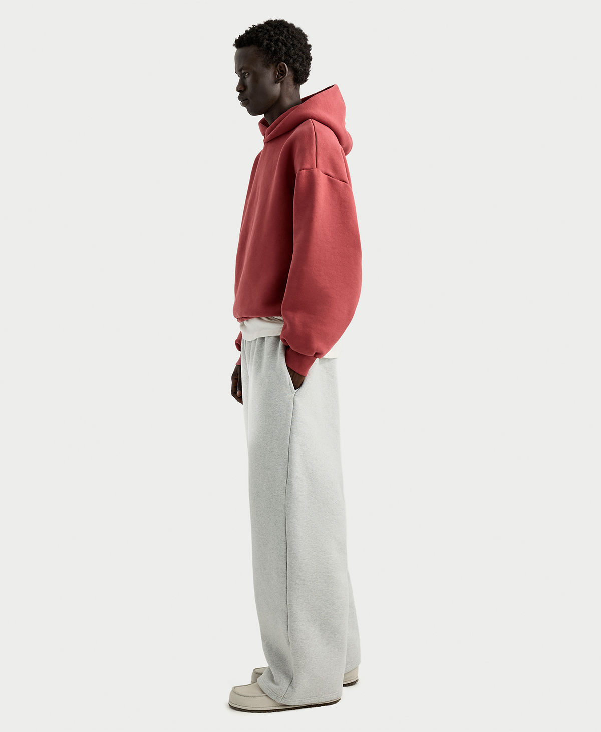 750 GSM 'Jet Black' Straight-leg Pants