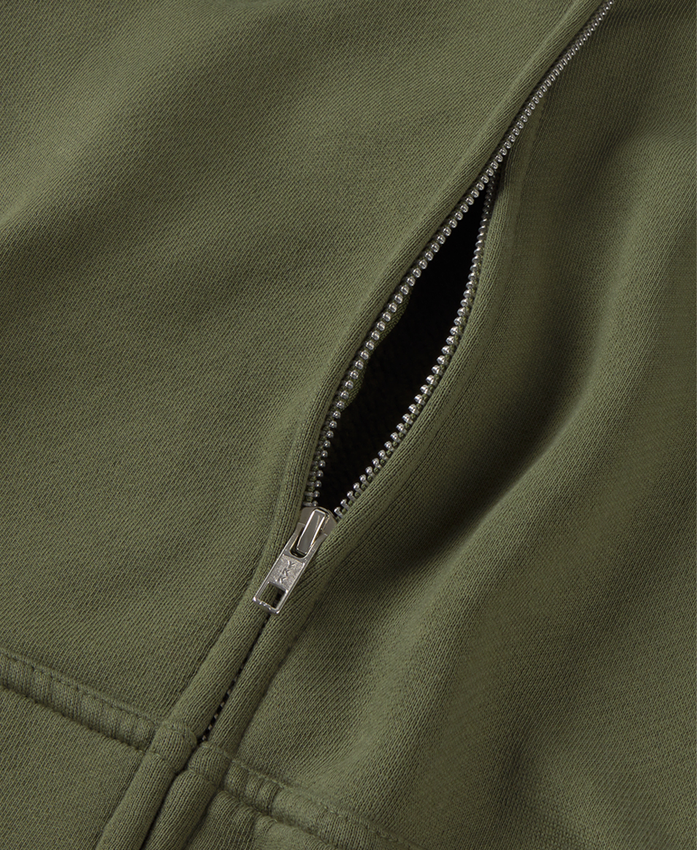 450 GSM ‘Olive’ Zipper